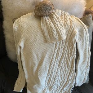 Girls sweater with hat size 12 (M)